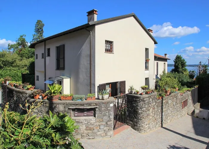 Lo Scoiattolo By Interhome * Belgirate